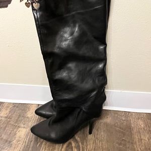 Vintage Black Leather Boots Size 9.